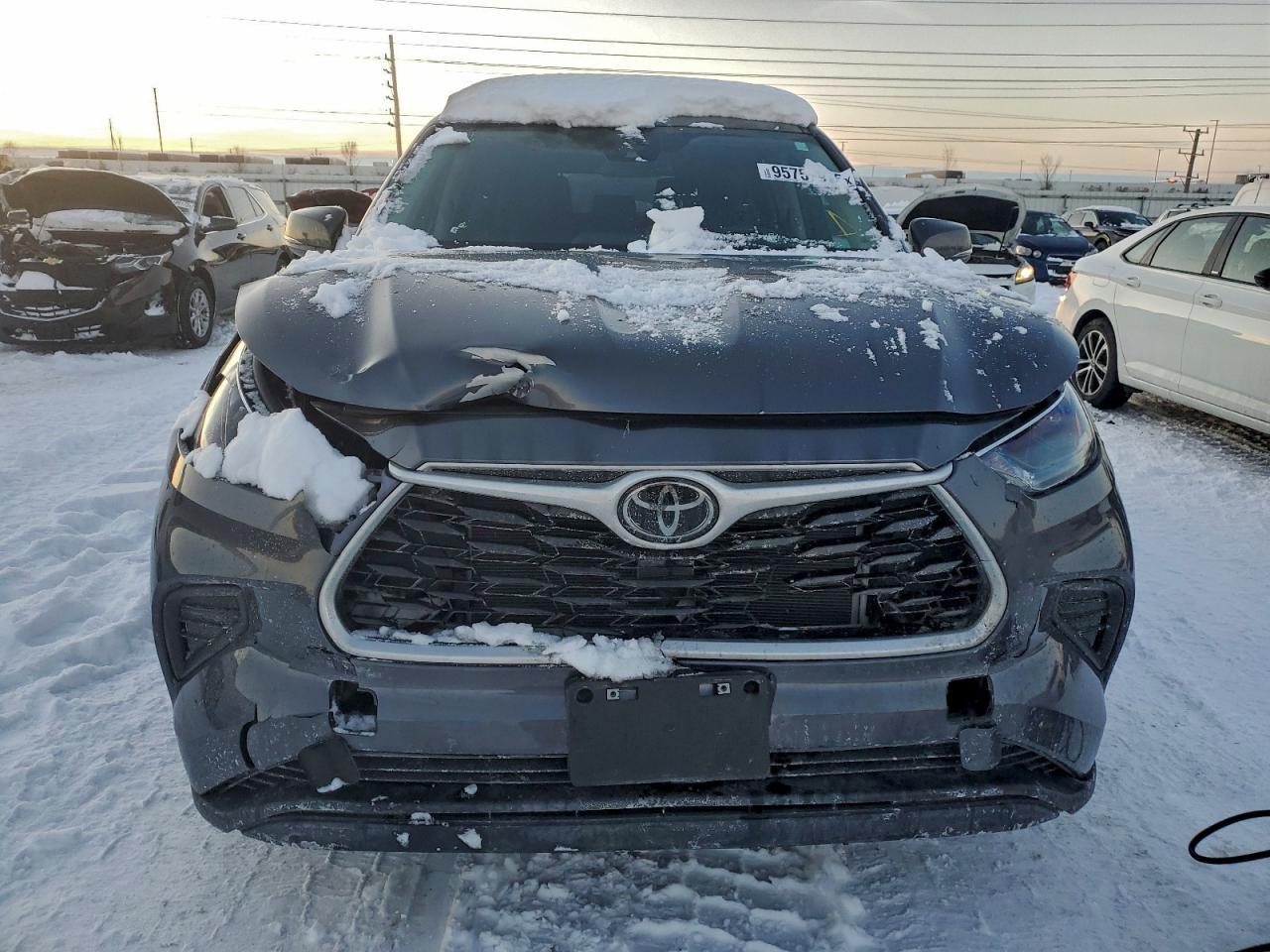 2023 TOYOTA HIGHLANDER
