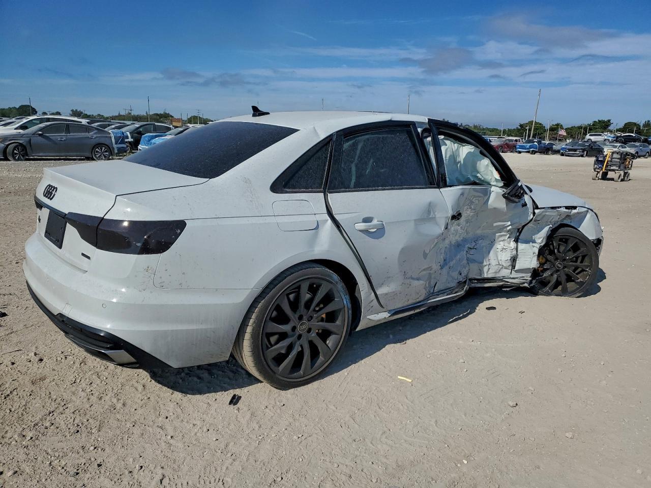 2023 AUDI A4