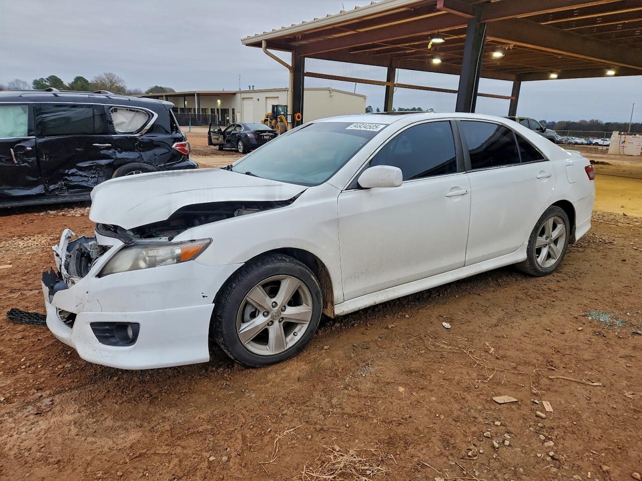 2011 TOYOTA CAMRY