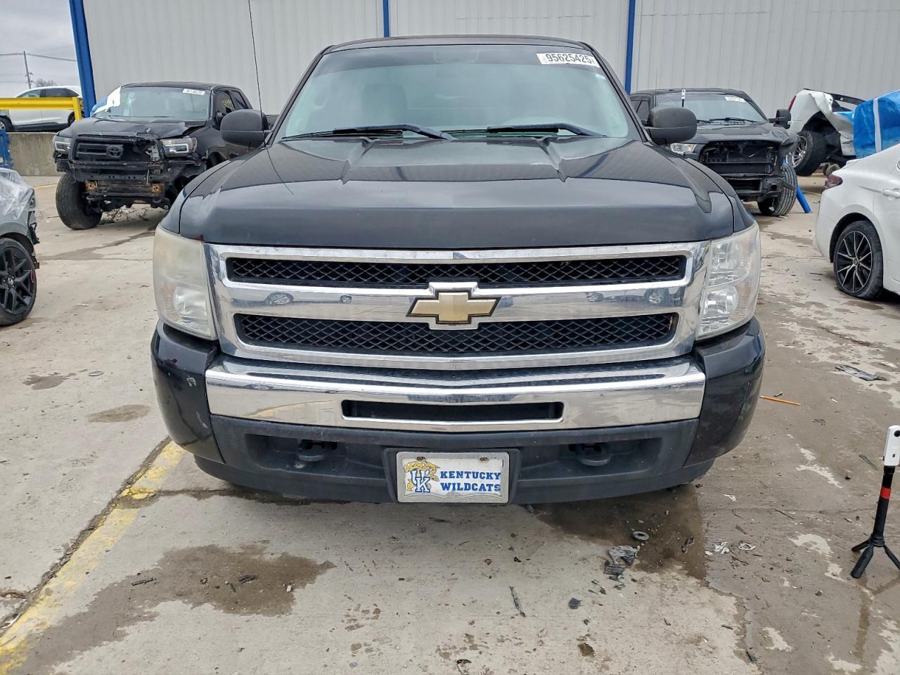 2011 CHEVROLET Silverado