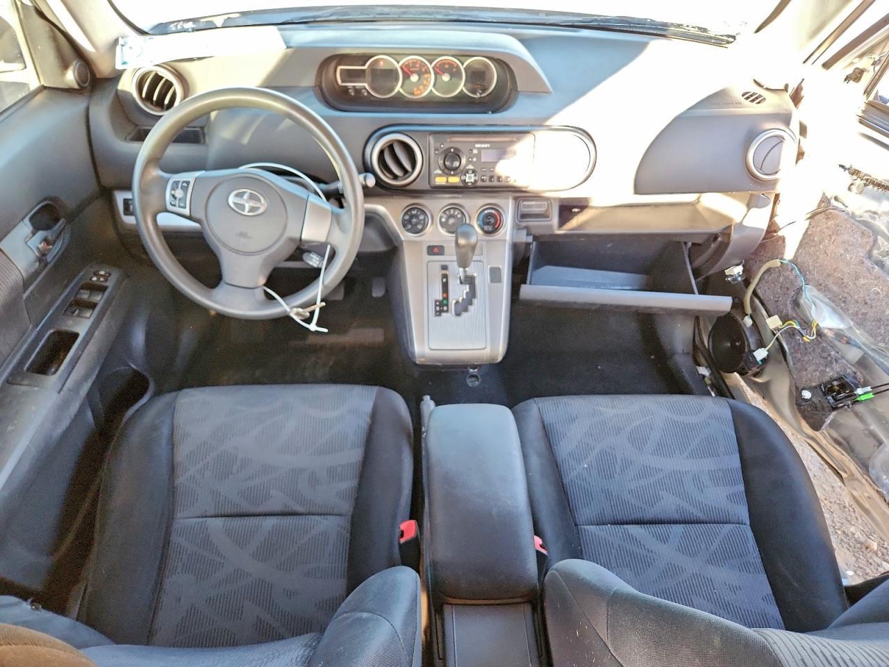 2012 TOYOTA SCION