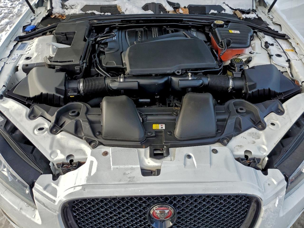 2015 JAGUAR XF