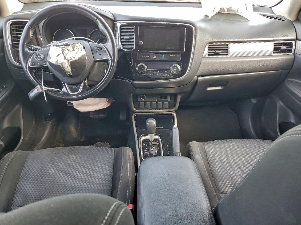 2017 MITSUBISHI outlander
