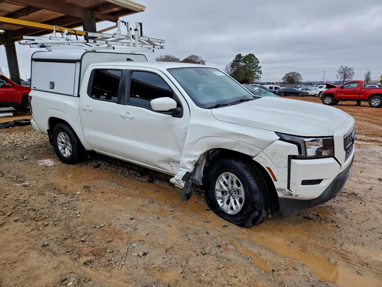 2024 NISSAN Frontier