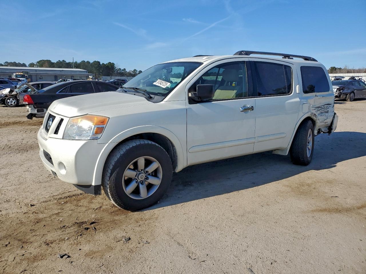2014 NISSAN Armada