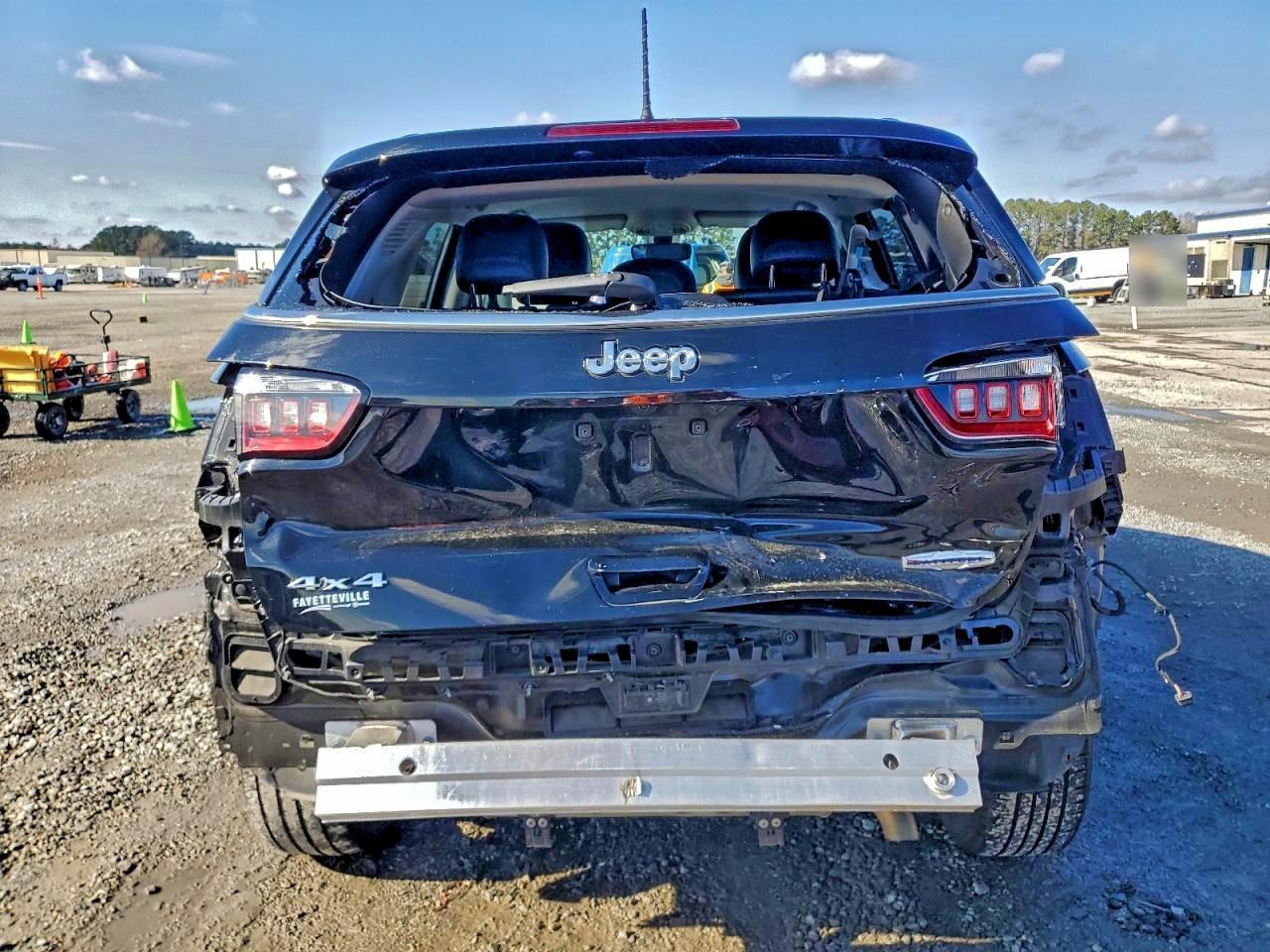 2021 JEEP Compass
