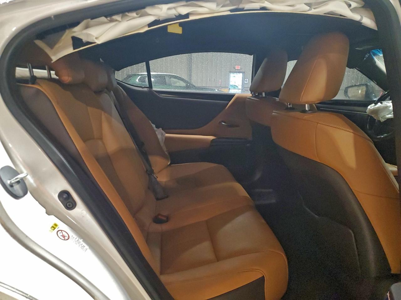 2019 LEXUS ES 350