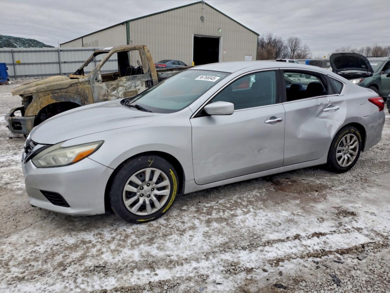 2016 NISSAN ALTIMA