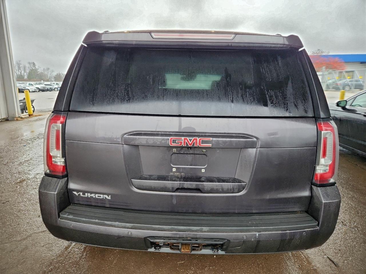 2016 GMC Yukon