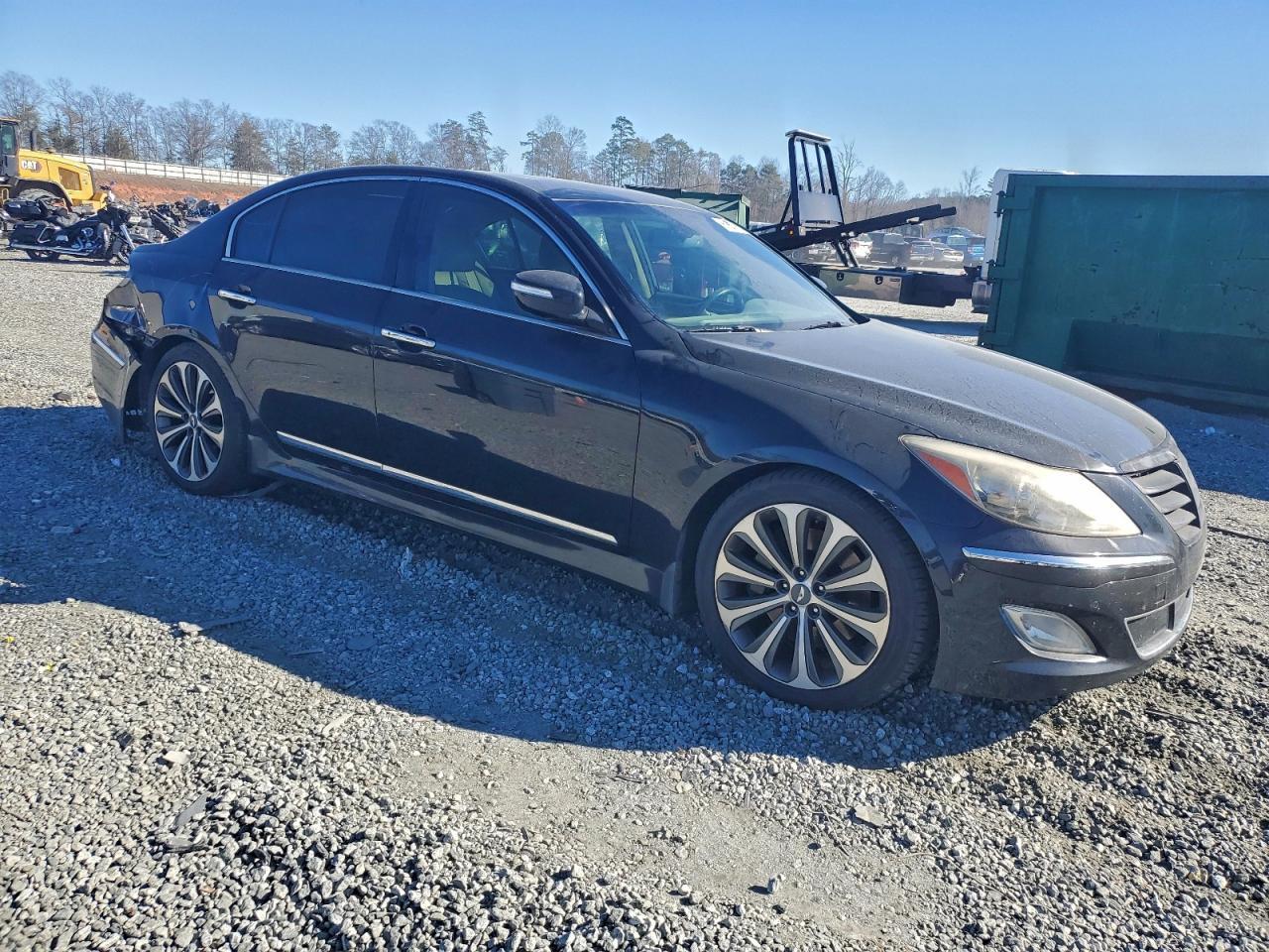 2013 HYUNDAI GENESIS