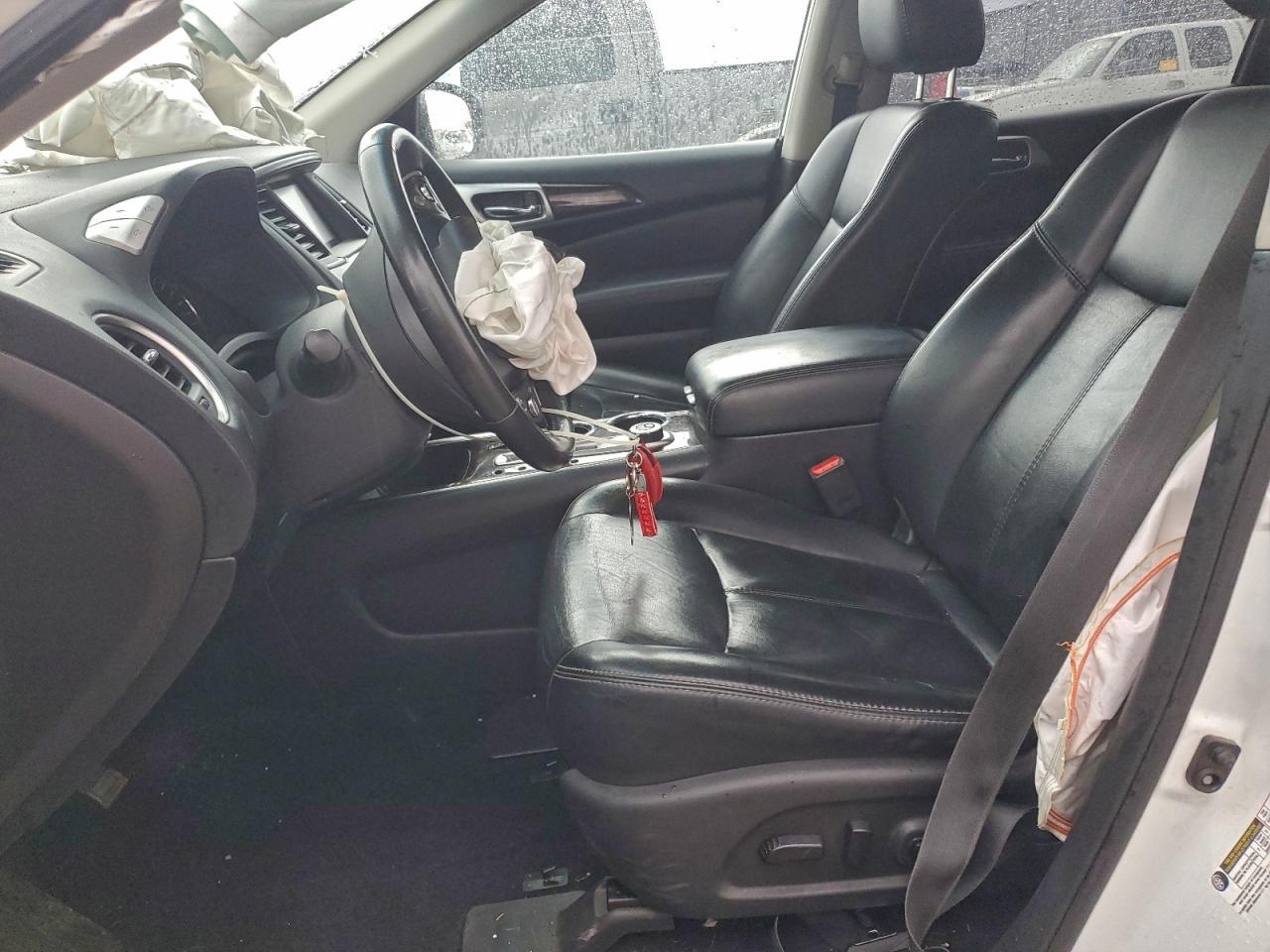 2016 NISSAN PATHFINDER
