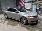 2014 VOLKSWAGEN Passat