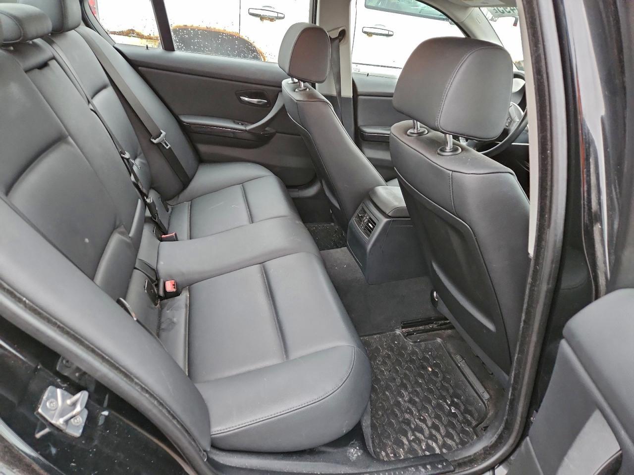 2010 BMW 3 SERIES