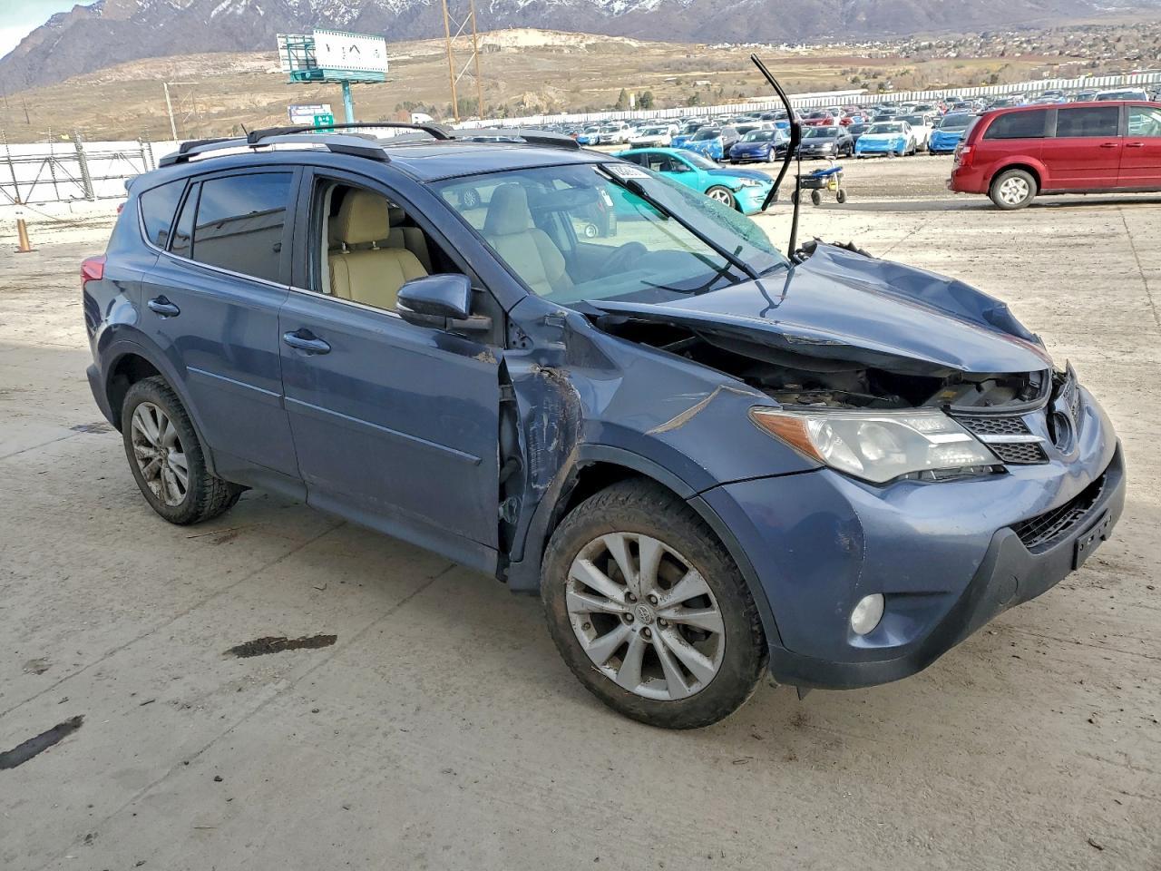 2013 TOYOTA RAV4