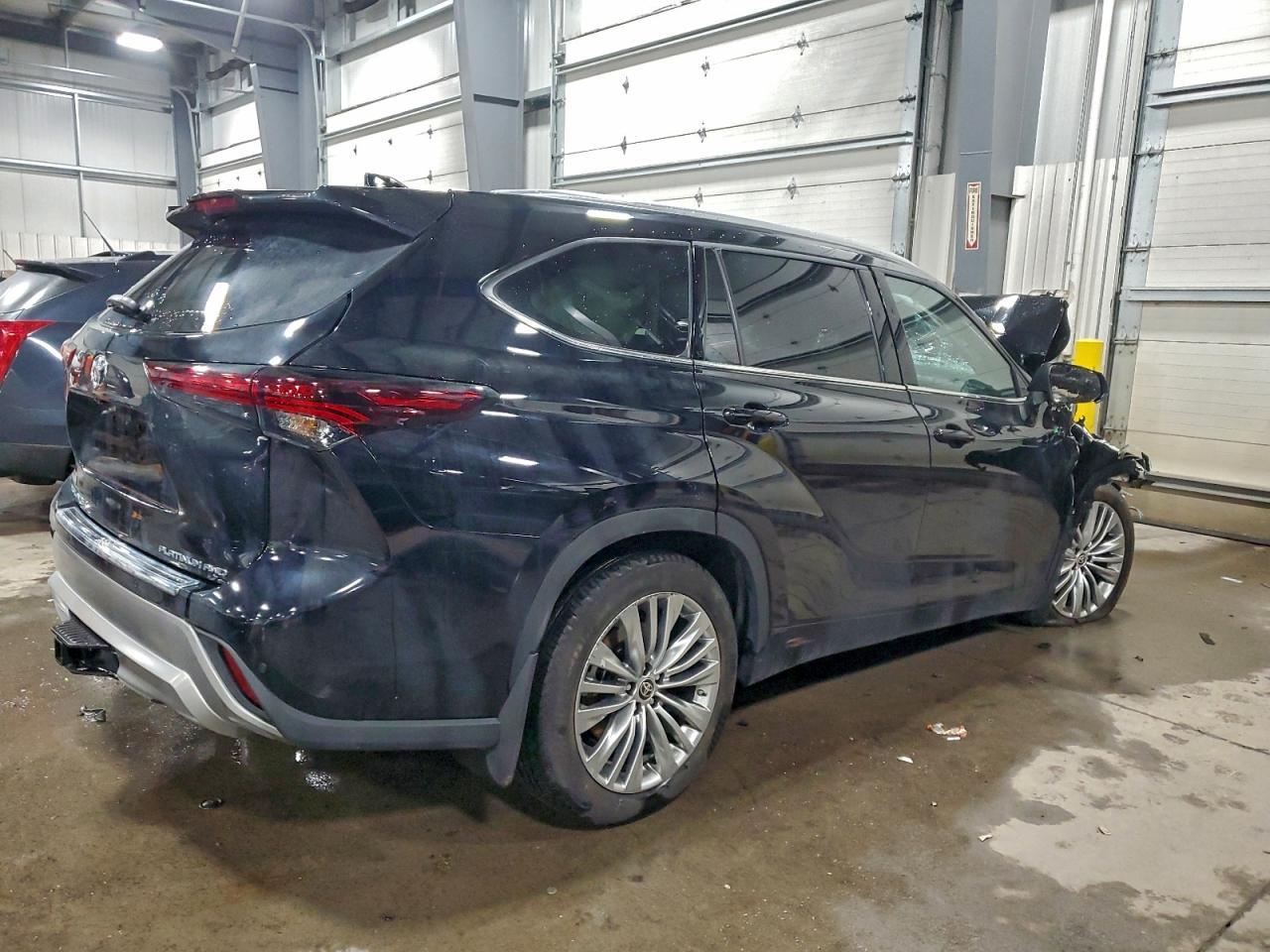 2025 TOYOTA HIGHLANDER