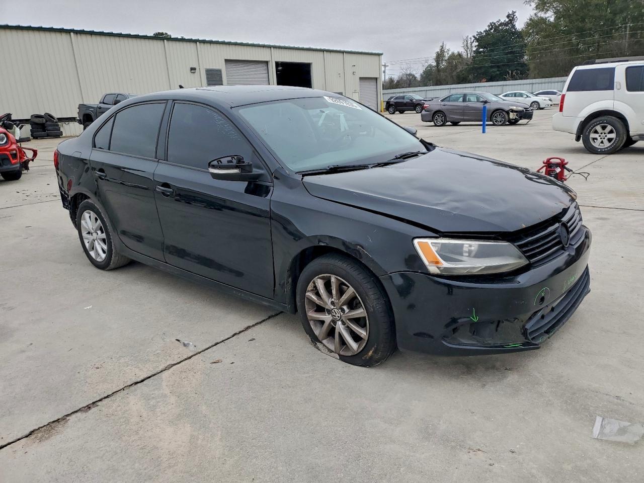 2011 VOLKSWAGEN JETTA