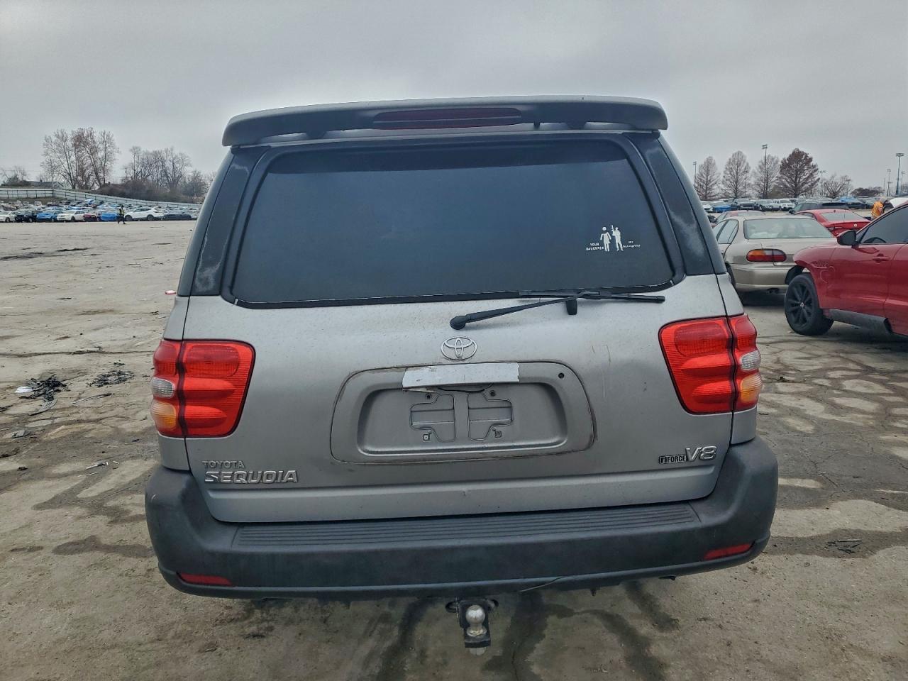2002 TOYOTA Sequoia