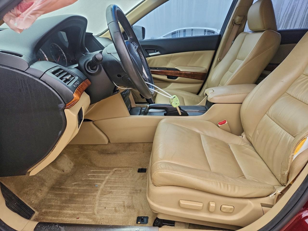 2012 HONDA ACCORD