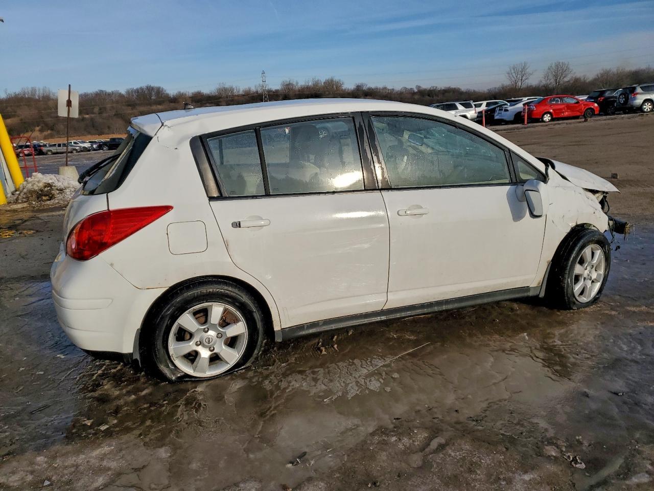 2008 NISSAN VERSA
