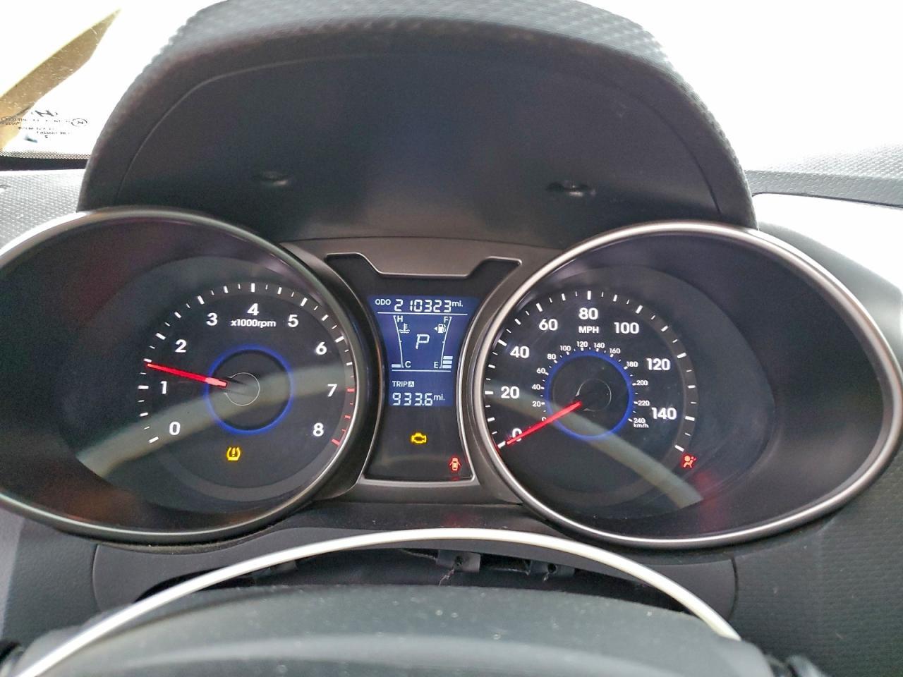 2013 HYUNDAI VELOSTER