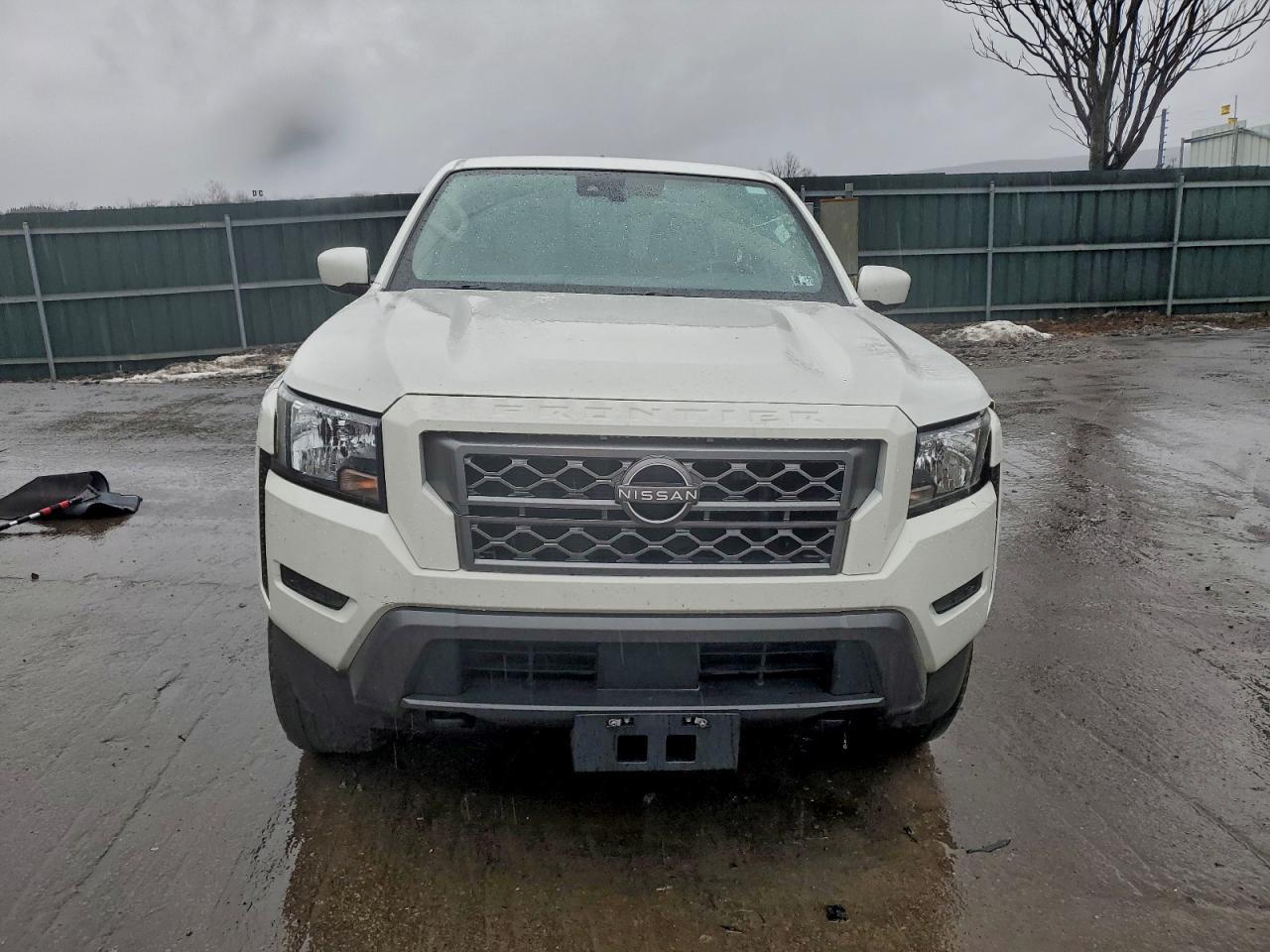 2022 NISSAN Frontier