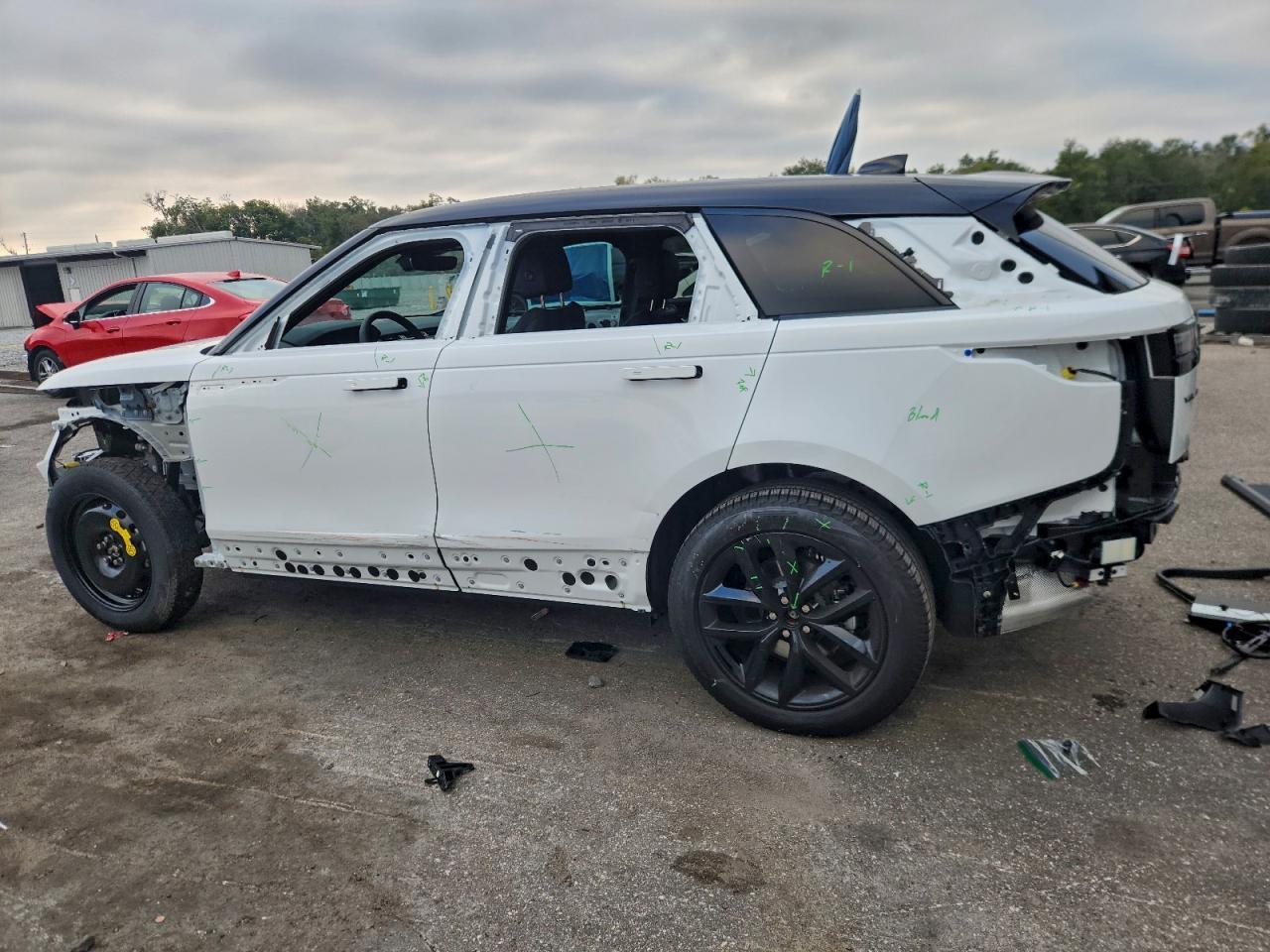 2026 LAND ROVER Range Rover Velar