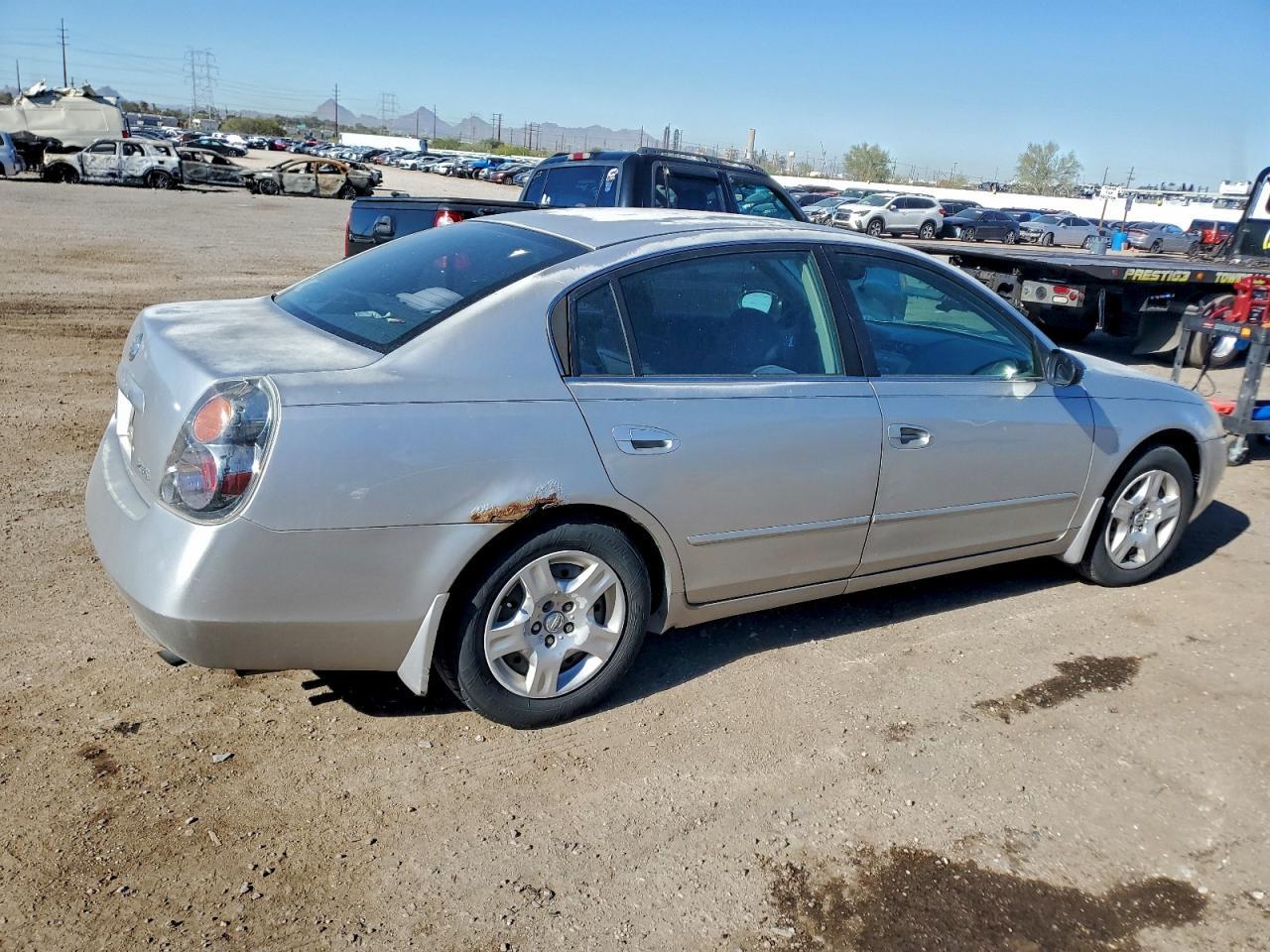 2003 NISSAN ALTIMA
