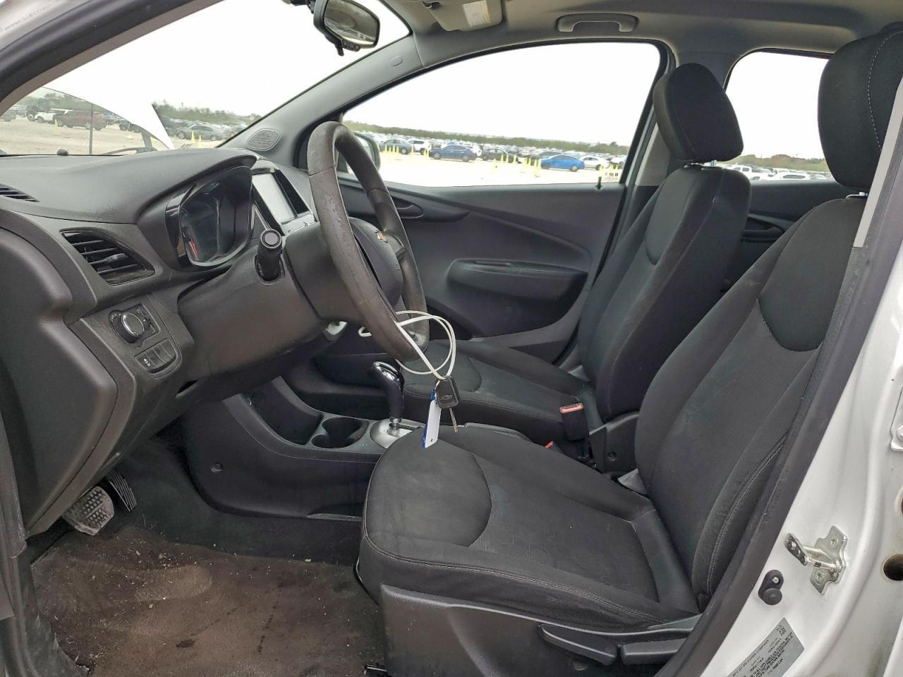 2016 CHEVROLET Spark