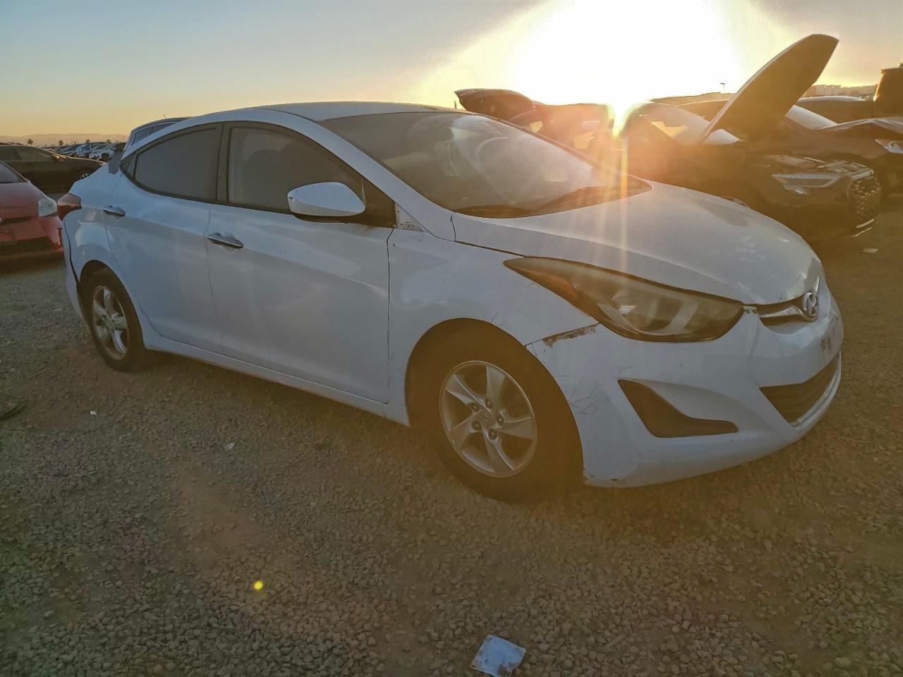 2015 HYUNDAI ELANTRA