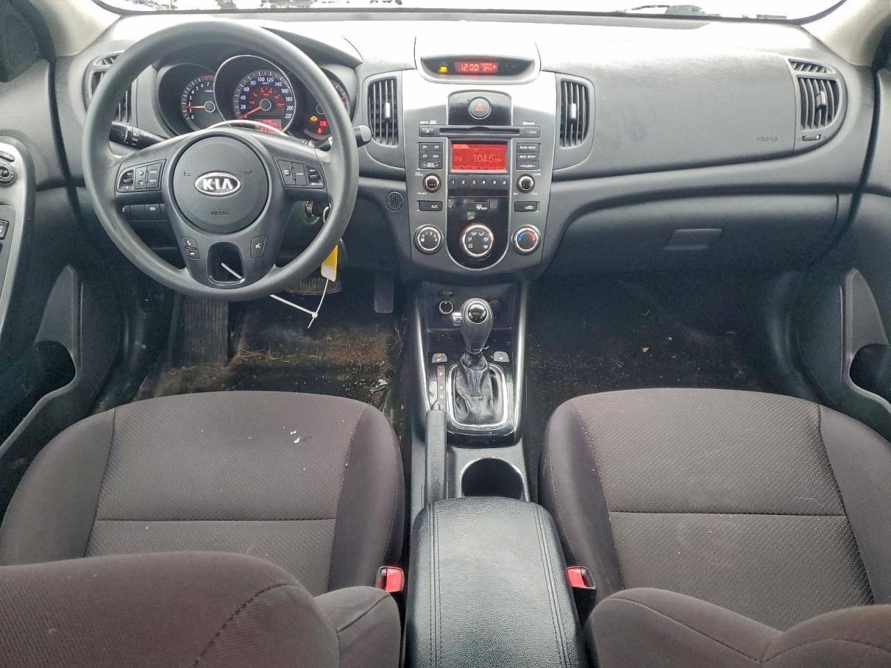 2013 KIA FORTE