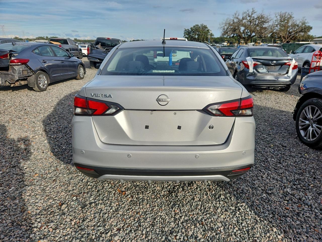 2024 NISSAN VERSA