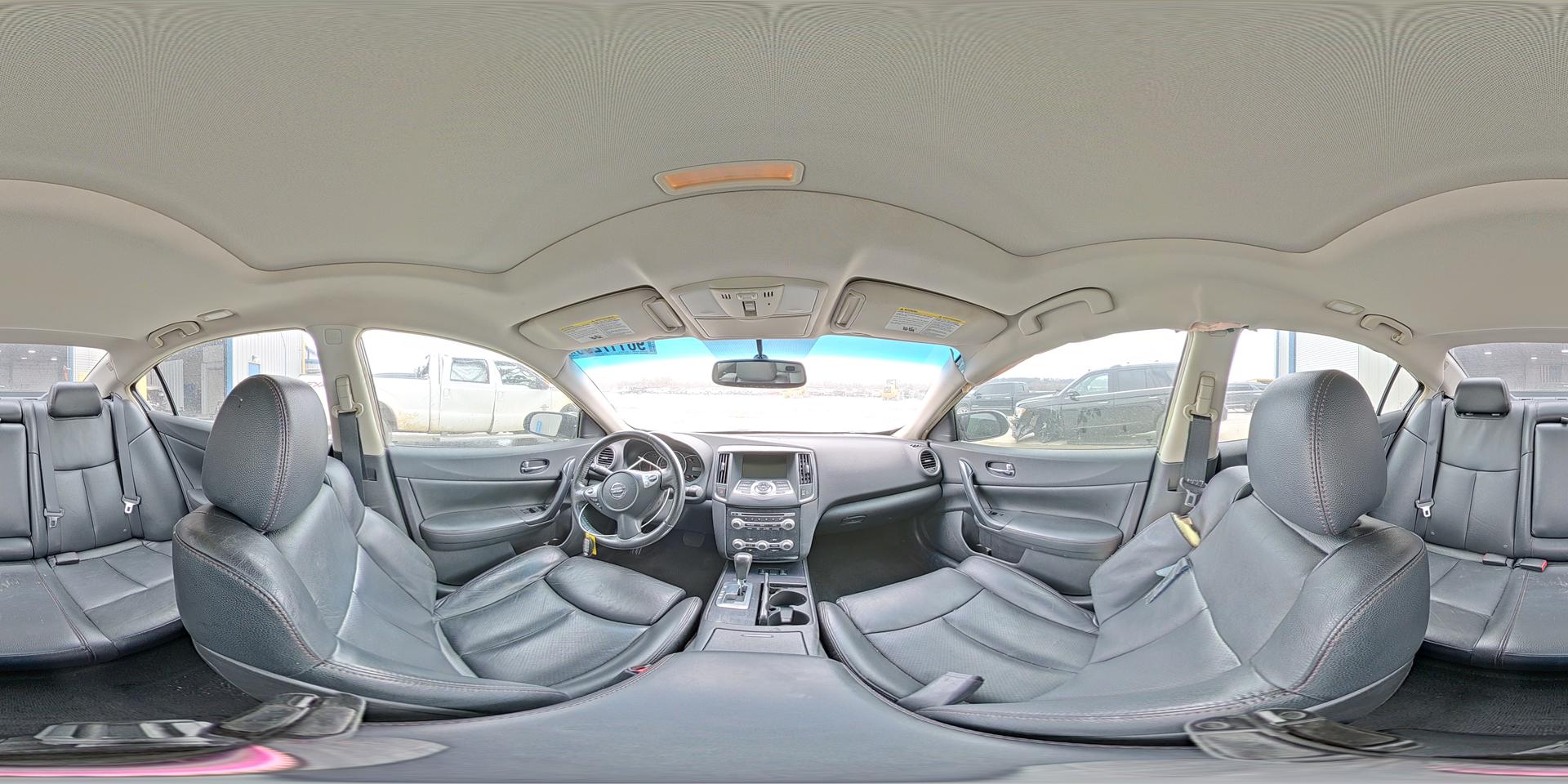 2014 NISSAN Maxima