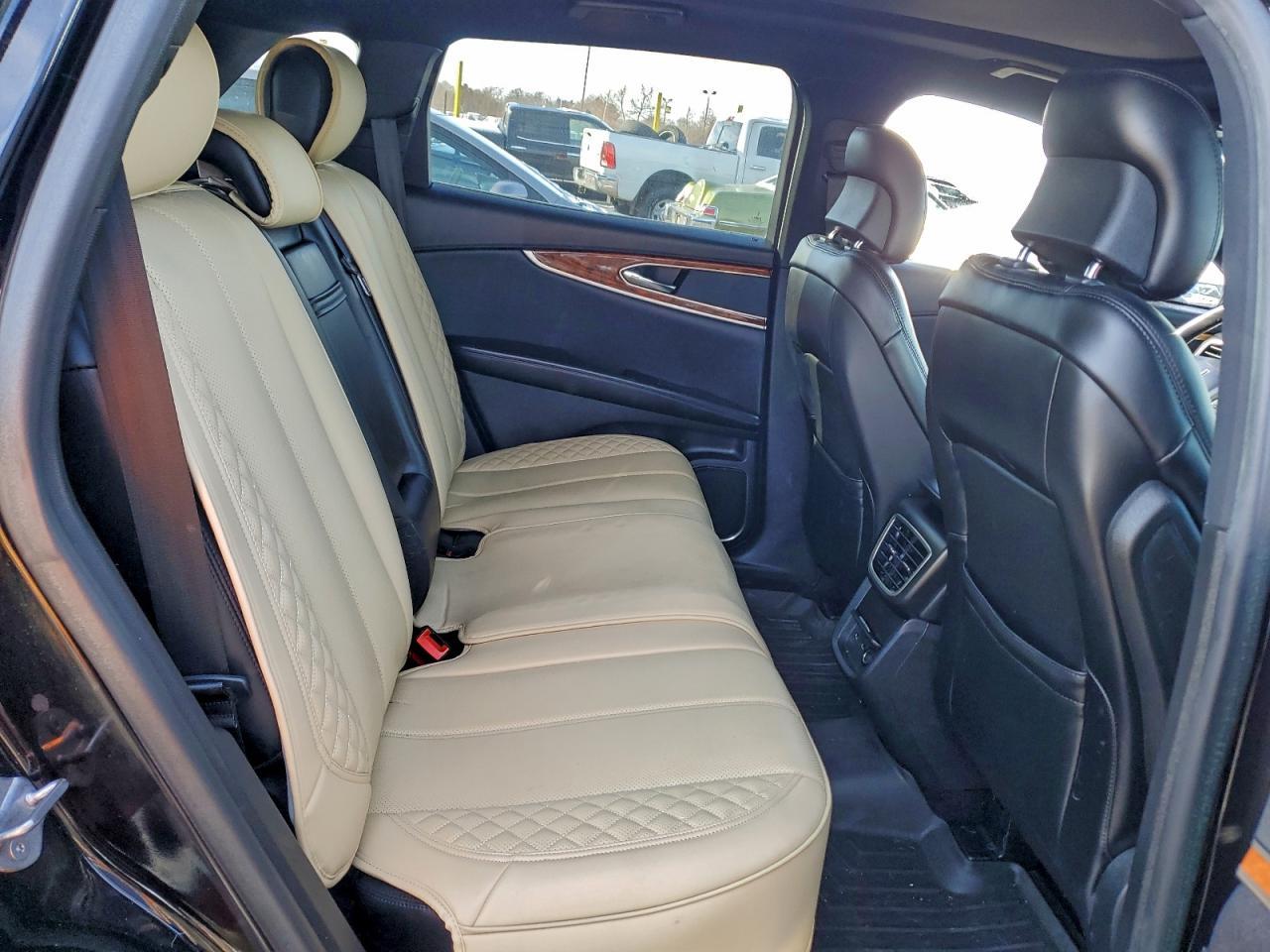 2017 LINCOLN MKX