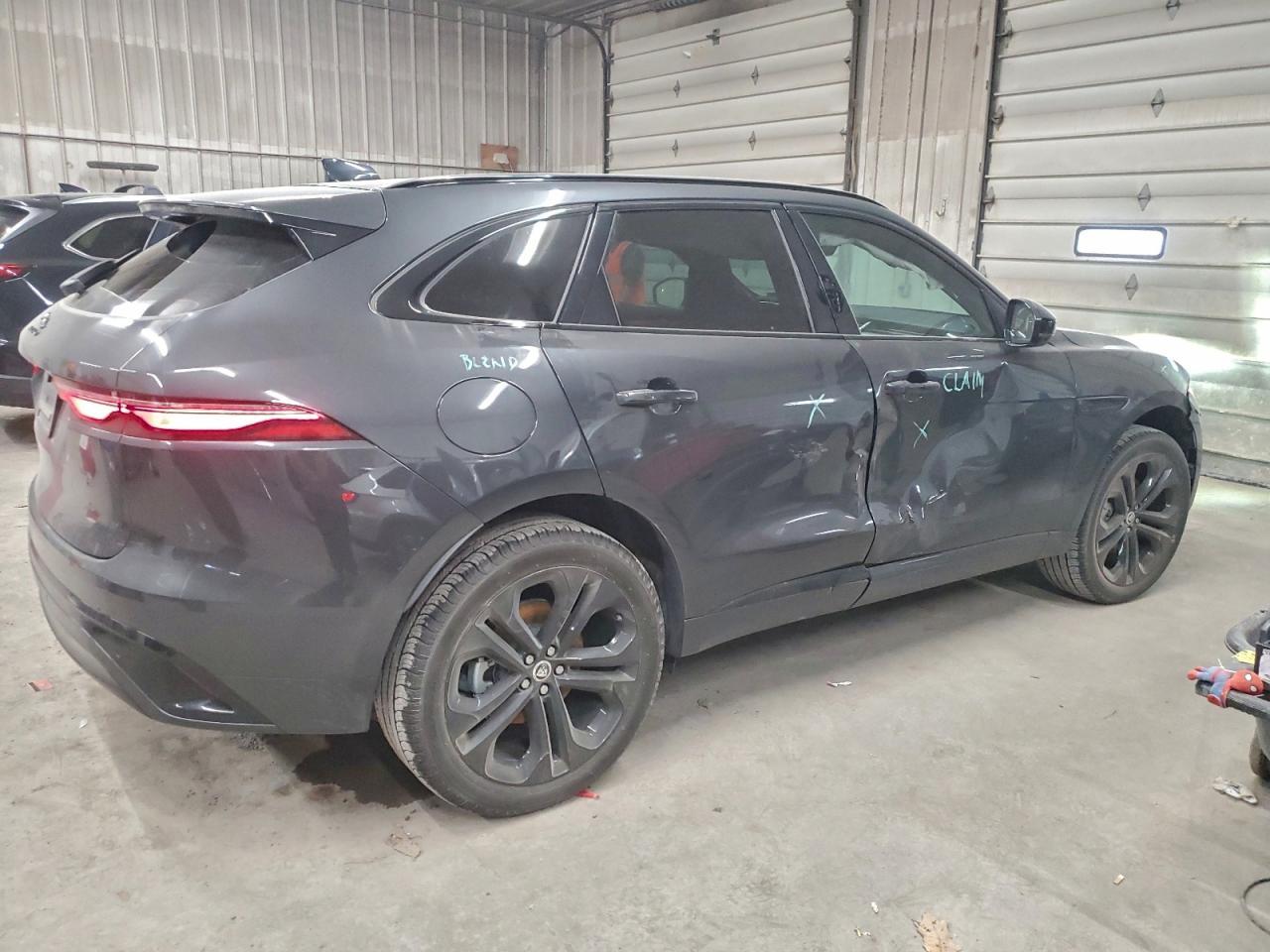 2024 JAGUAR F-Pace