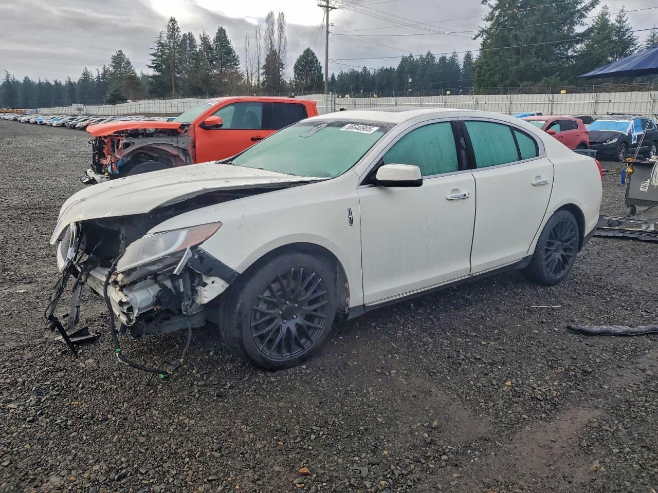 2013 LINCOLN MKS
