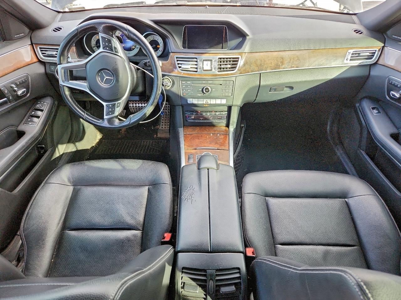 2016 MERCEDES-BENZ E-Class