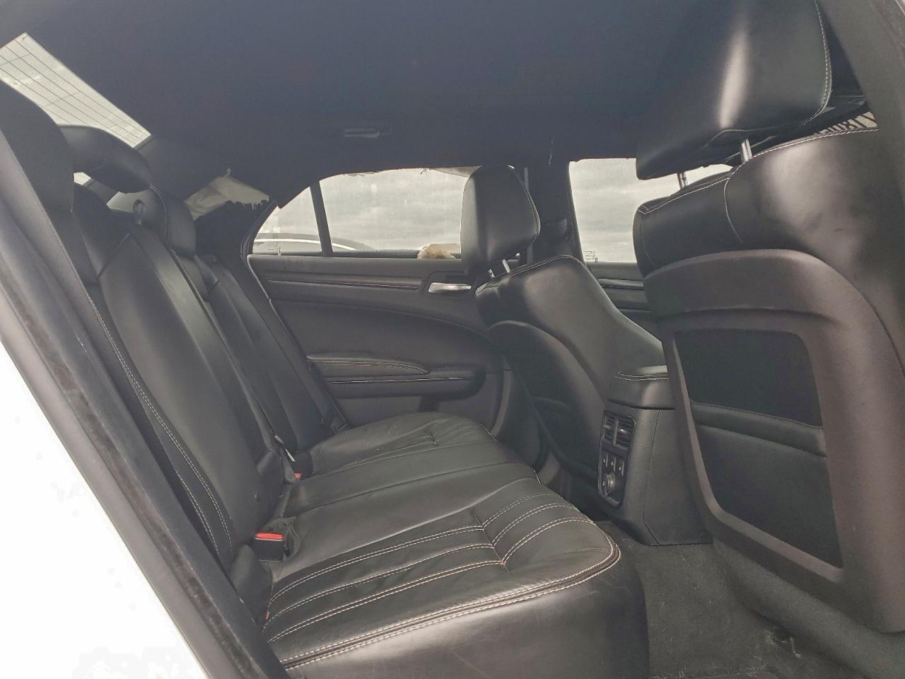 2013 CHRYSLER 300