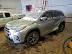 2017 TOYOTA HIGHLANDER