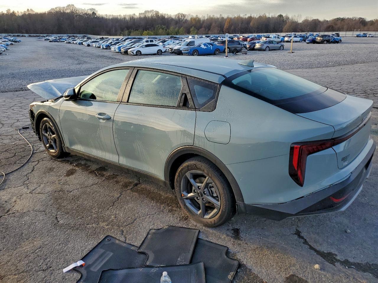 2025 KIA K4