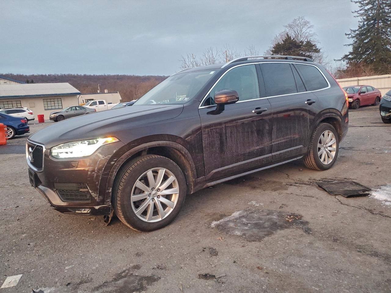 2018 VOLVO XC90