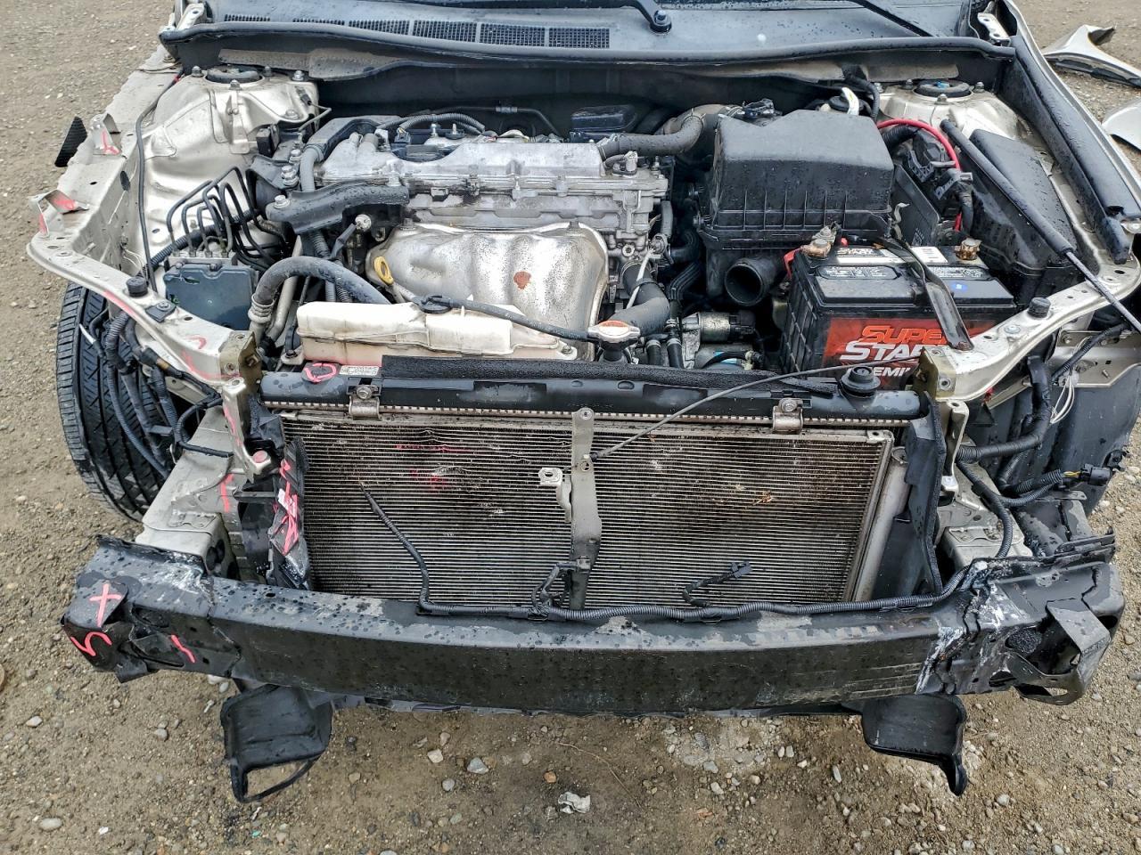 2016 TOYOTA CAMRY