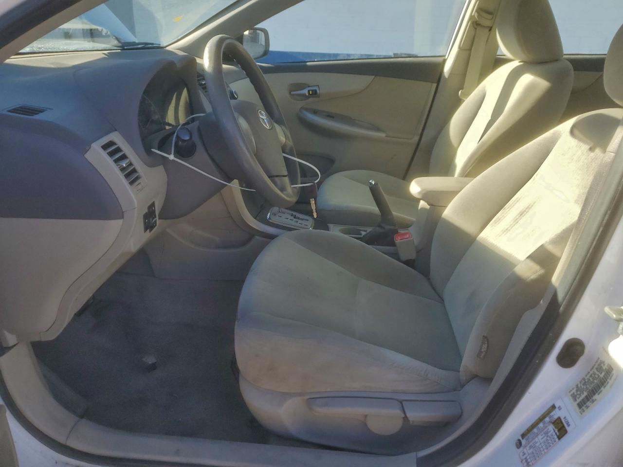 2010 TOYOTA COROLLA