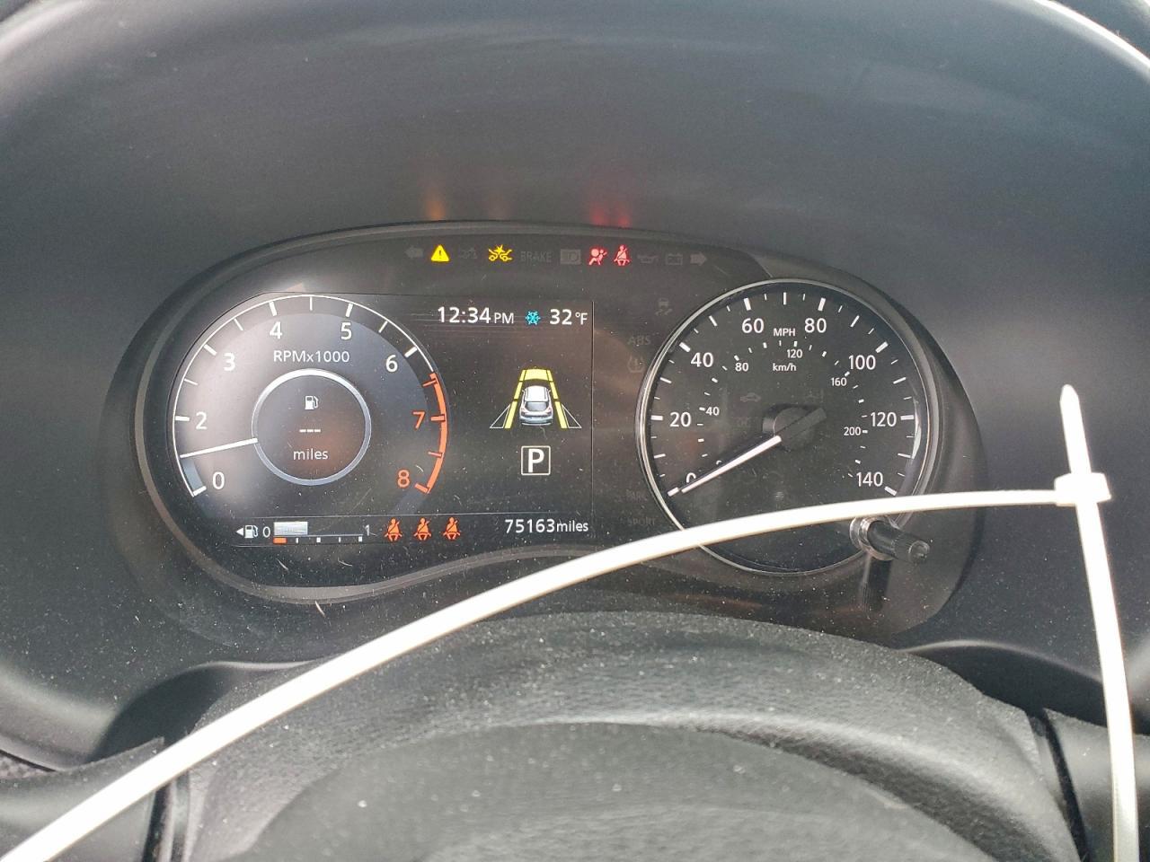 2022 NISSAN KICKS