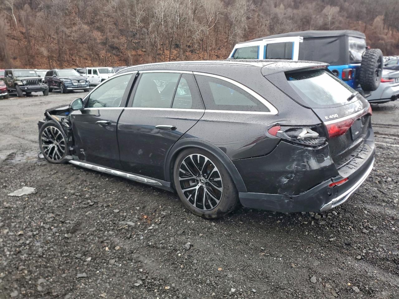 2024 MERCEDES-BENZ E-Class