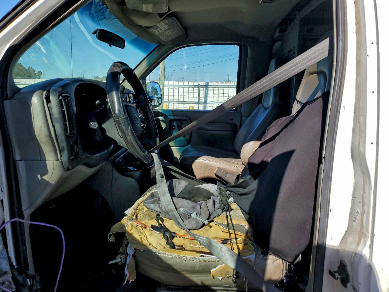 2001 CHEVROLET EXPRESS 2500