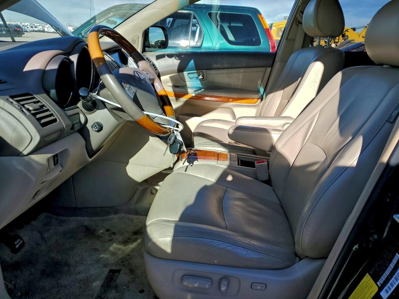 2005 LEXUS Rx 330