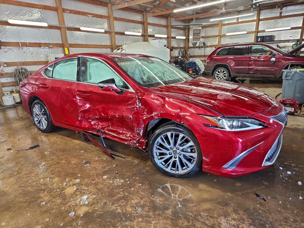 2021 LEXUS ES 250