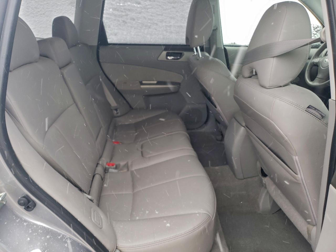 2010 SUBARU FORESTER