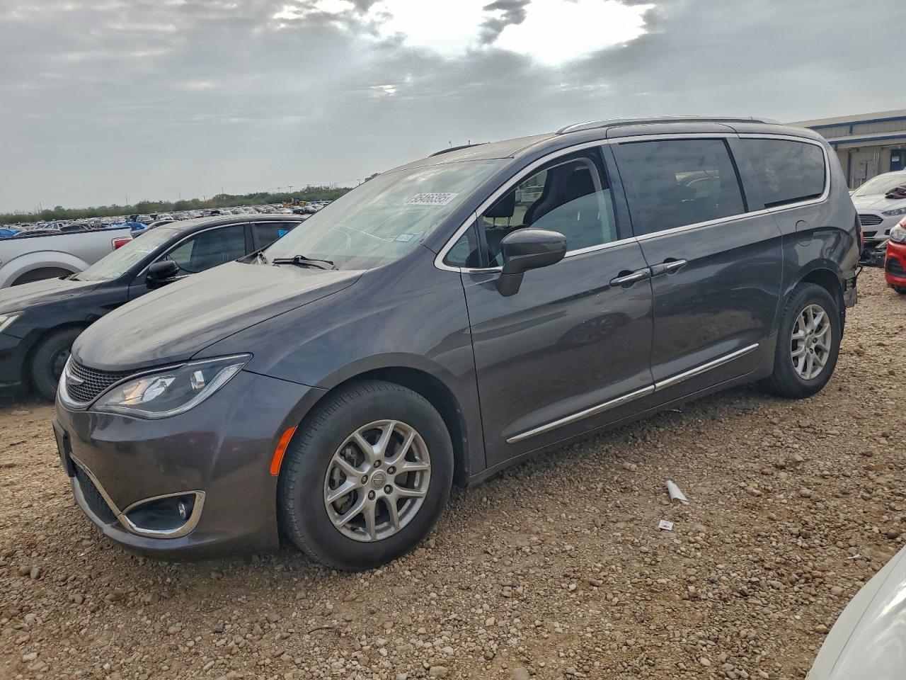 2020 CHRYSLER Pacifica