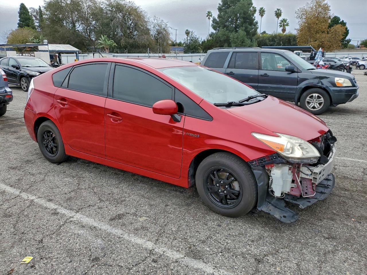 2013 TOYOTA PRIUS